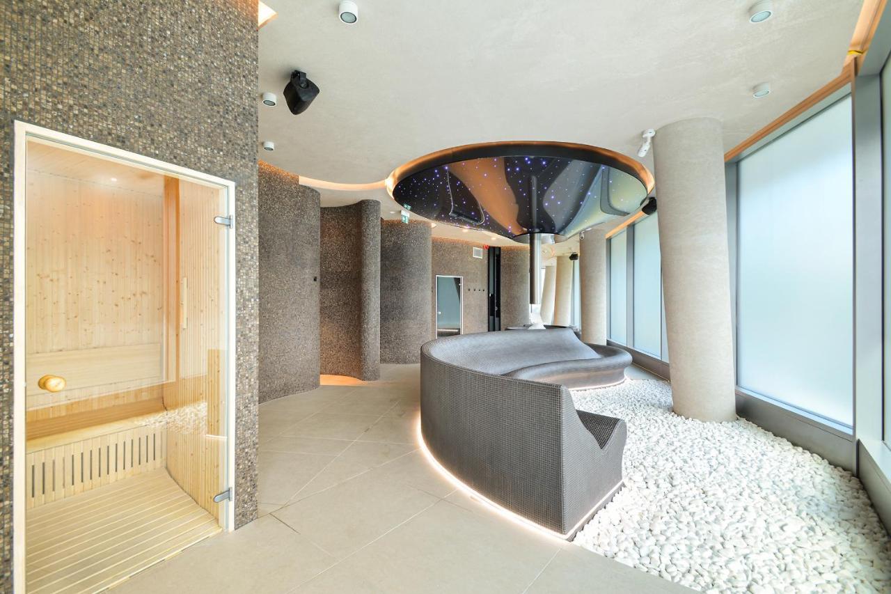 Lux Sea Towers - Wellness Spa, Gym & Beach - Seaview By Rent Like Home Miedzyzdroje Exteriér fotografie